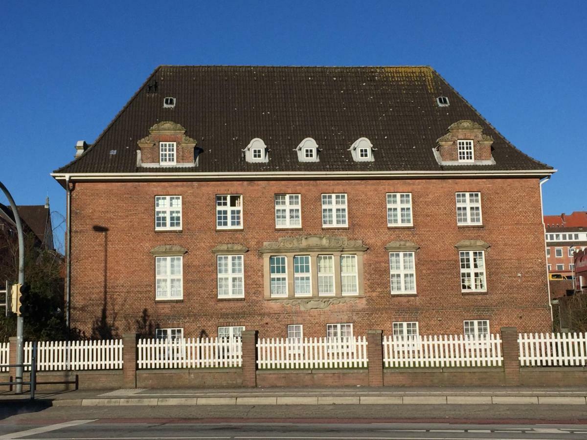 Apartamento trash de luxe Schleswig Exterior foto